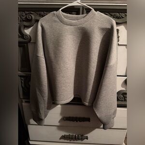 Old Navy Heather Gray Women's Crew Neck Sweater cloud motion